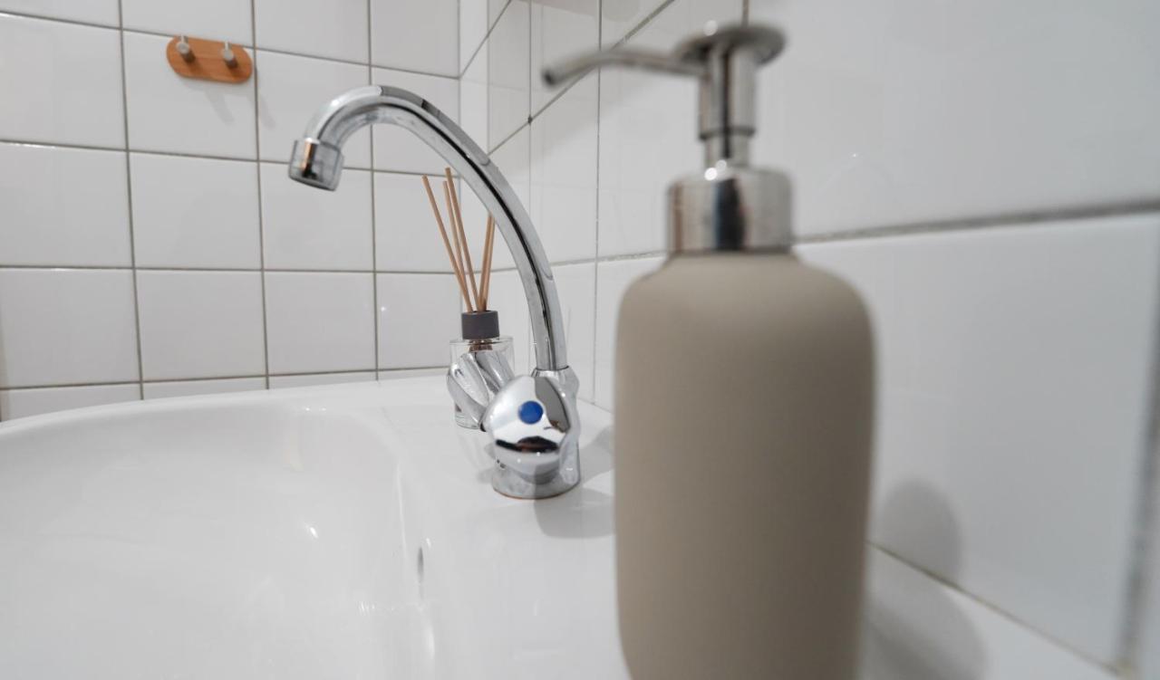 Cozynite Premium Apartment Hernals 1 Viena Exterior foto